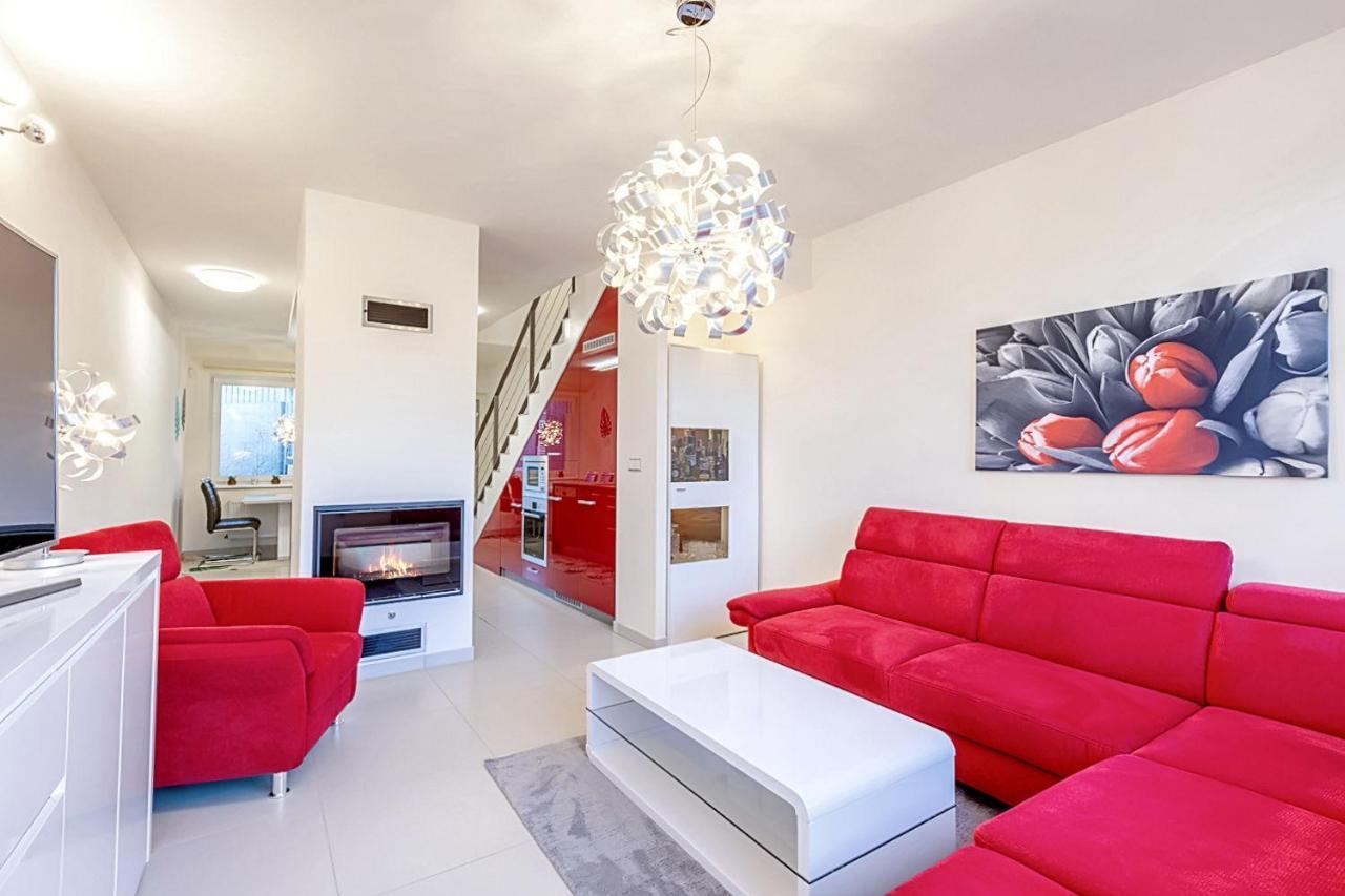 Miky Apartman Klinovec Garden Loučná pod Klínovcem Eksteriør billede